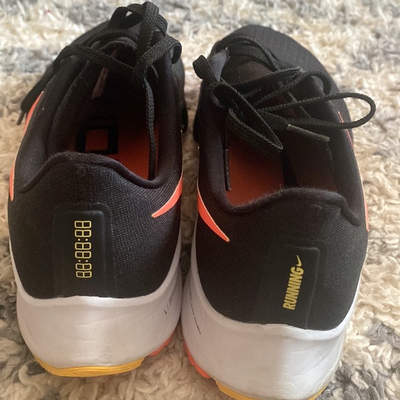 Nike zoom pegasus 37 running shoes - Picture 2 of 3